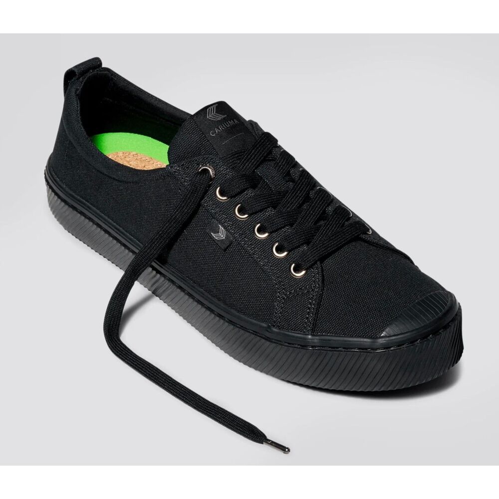 CARIUMA OCA Canvas Low Top Sneaker Black, Sz 9